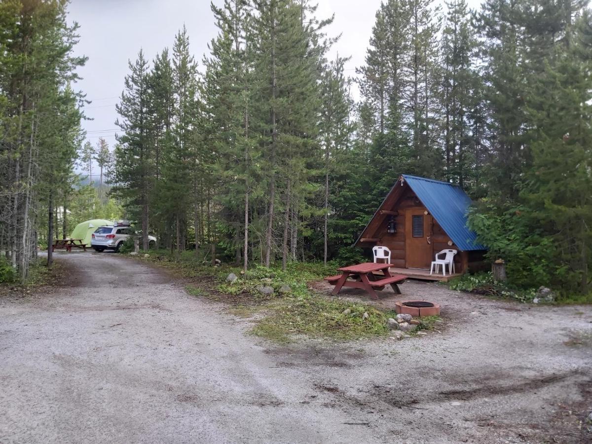 Blue River Cabins & Campgrounds Екстериор снимка